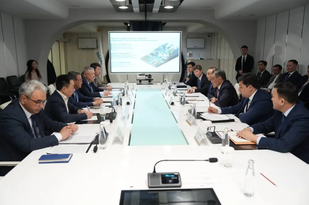 Обсуждение внедрения цифровой системы управления водными ресурсами в Казахстане: акцент на международный опыт и интеграцию данных Астане