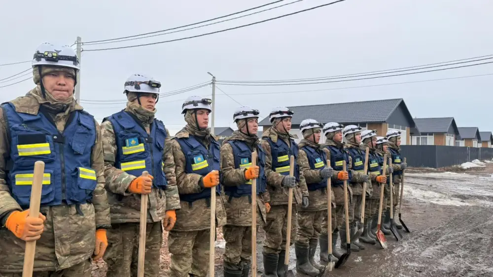 Последствия паводковой ситуации: МЧС оценивает угрозы и меры безопасности Астане