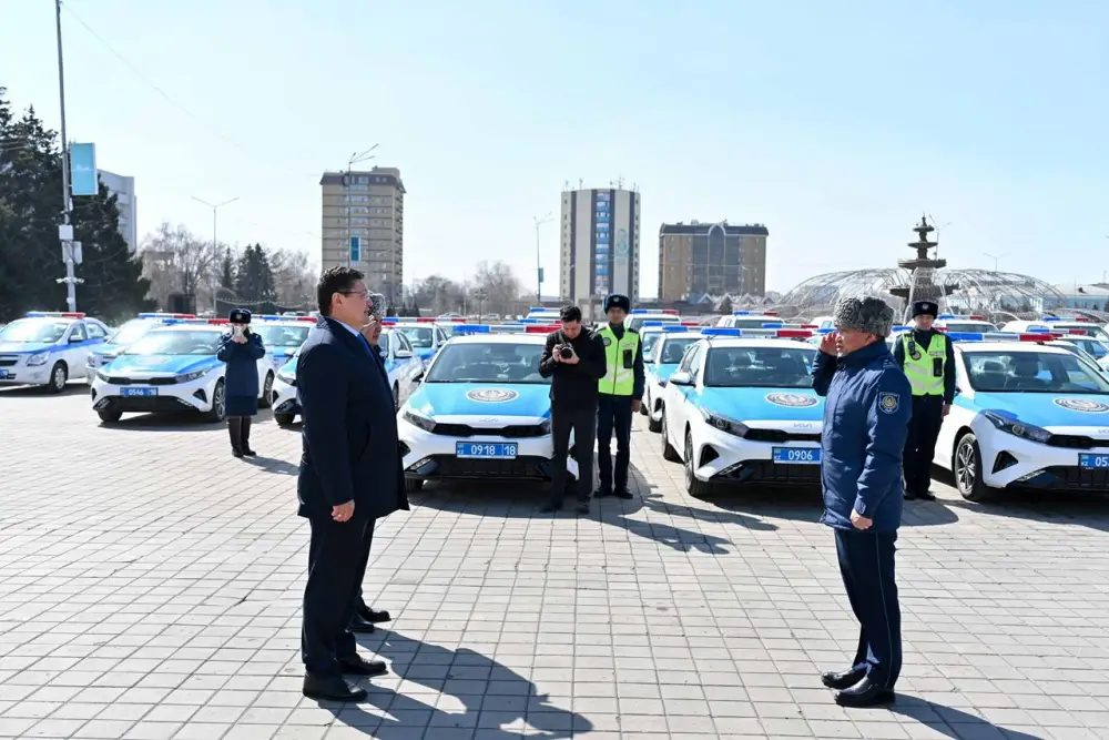 На служебных колесах: 137 новых автомобилей для полиции Абай Астане