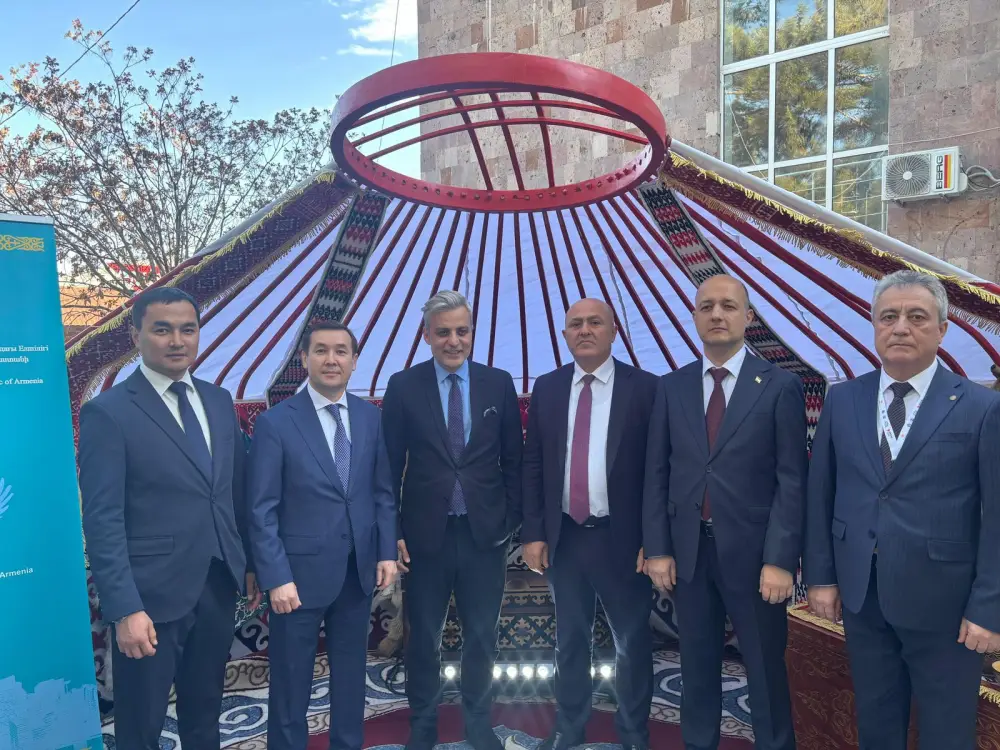 Казахстан принял участие в открытии программы «Мегри – культурная столица Содружества 2026» (4)