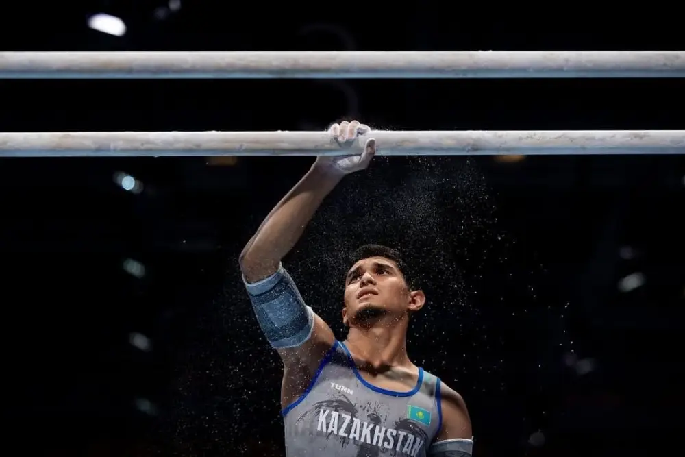 Асан Салимов завоевал серебро на этапе Кубка мира по спортивной гимнастике в Египте Астане