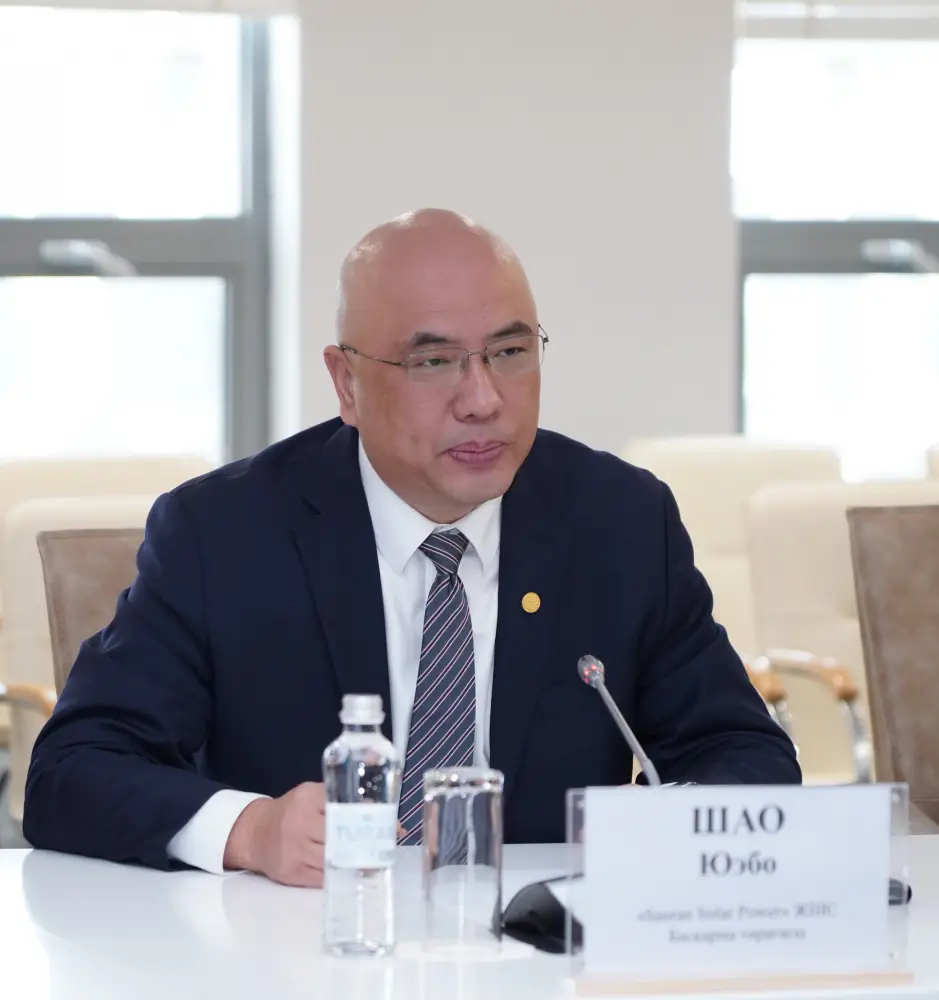 В ТУРКЕСТАНСКОЙ ОБЛАСТИ СТРОЯТ КРУПНУЮ СОЛНЕЧНУЮ ЭЛЕКТРОСТАНЦИЮ МОЩНОСТЬЮ 300 МВТ (4)