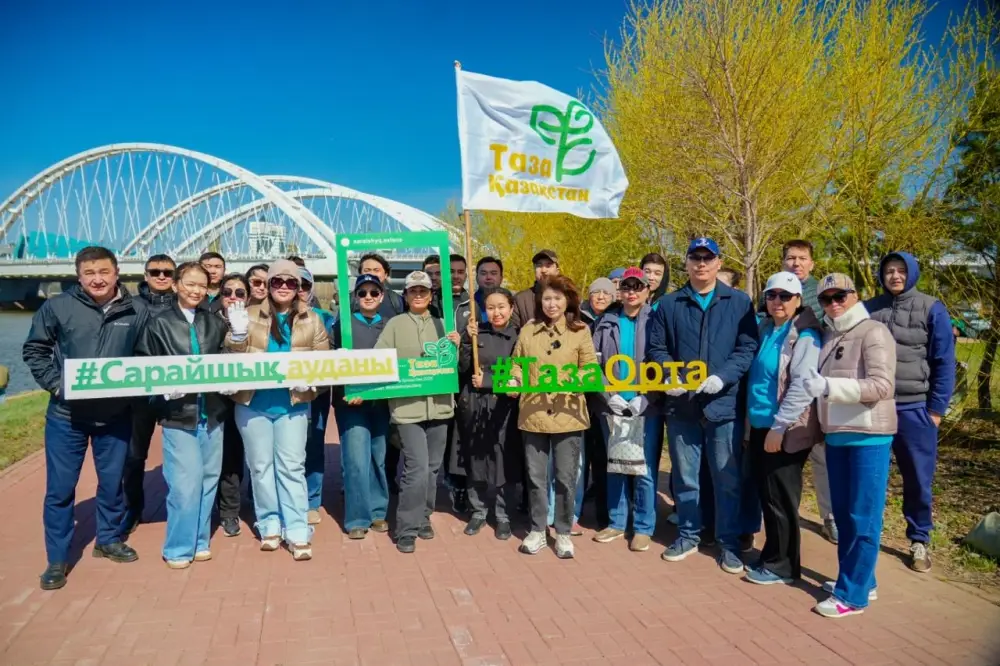 В Астане «Отбасы банк» присоединился к общенациональной инициативе «Таза Қазақстан» (6)