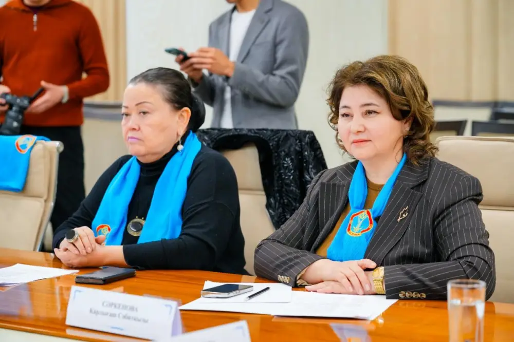 Усиление роли женщин в реализации социально значимых проектов обсудили в Астане (5)