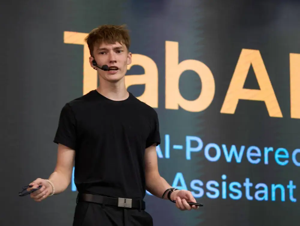 Игорь Мартынюк: казахстанский школьник, который запустил свой стартап в космос Google Астане