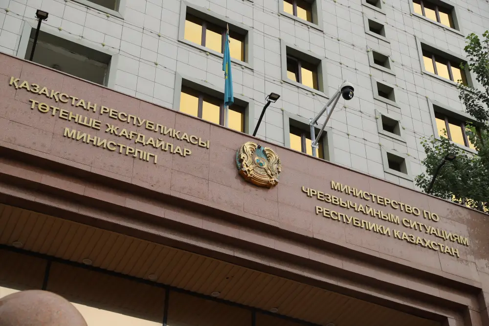 Пламя и правда: МЧС развевает мифы о пожаре в Астане Астане