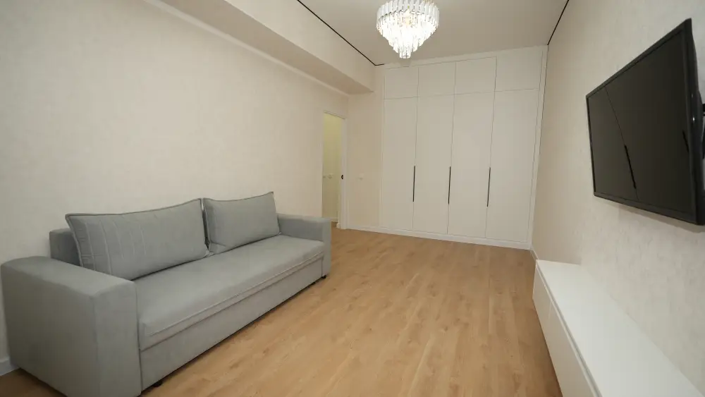 В Астане семье спасателя вручили ключи от квартиры (3)