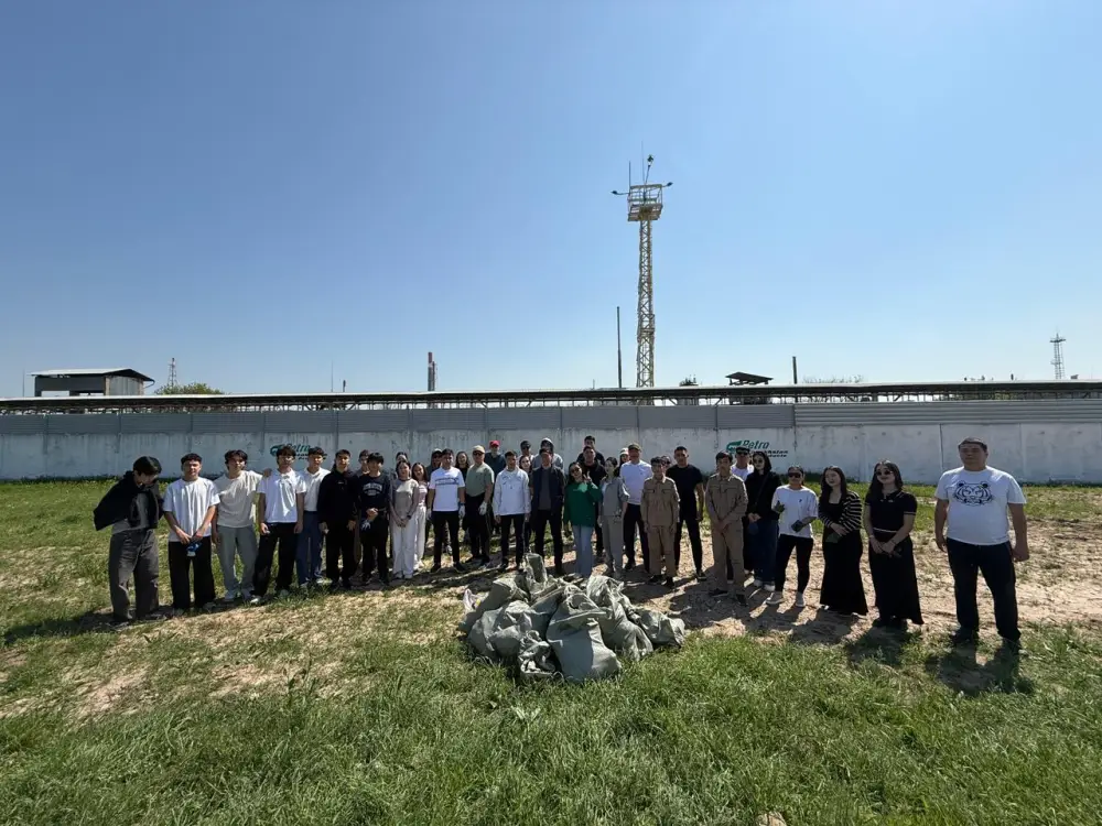 МОЛОДЁЖЬ ШЫМКЕНТА ПРИНЯЛА УЧАСТИЕ В ЭКОЛОГИЧЕСКОЙ АКЦИИ «ТАЗА КАЗАХСТАН» (5)