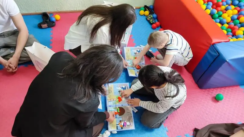 Молодёжь Карагандинской области разработала социальный проект для детей с синдромом Дауна (6)