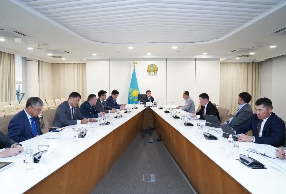 ТУРКЕСТАН: Аким области взял под крыло заботы жителей Астане