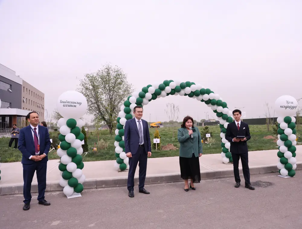 В АЛМАТЫ ПРОШЁЛ РЕСПУБЛИКАНСКИЙ ФОРУМ «НОВАЯ КОНСТИТУЦИЯ – МОЛОДЁЖЬ» (4)