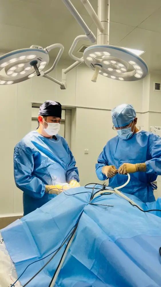 В ШЫМКЕНТЕ УСПЕШНО ПРОВЕДЕНА СЛОЖНАЯ ОПЕРАЦИЯ ПРИ РЕДКОМ ЗАБОЛЕВАНИИ МОЗГА (3)