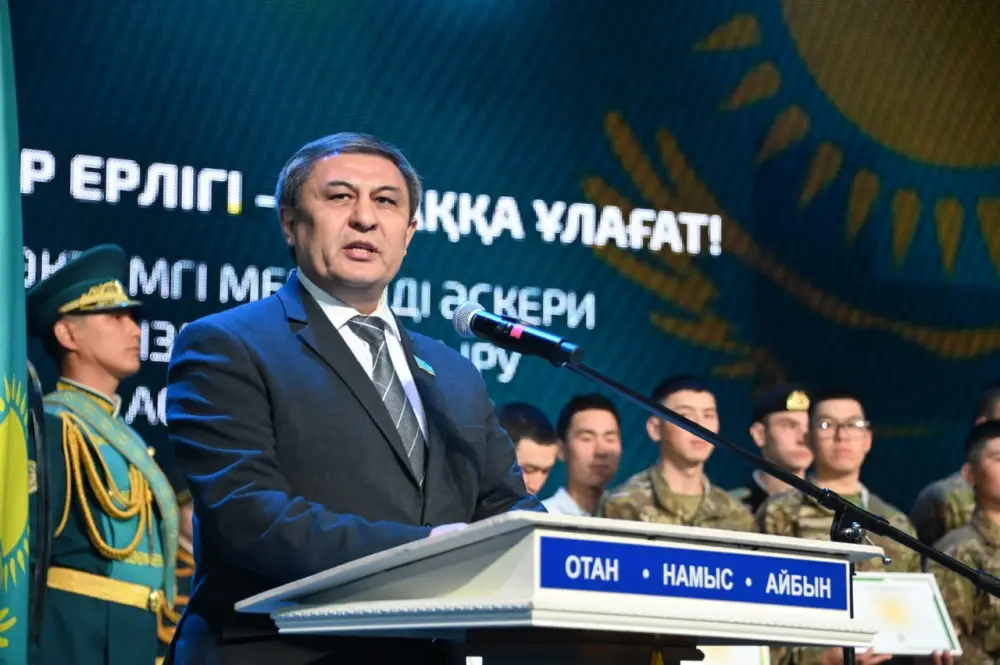 Свыше тысячи казахстанцев получили государственный грант на обучение в вузе по программе «Срочники 2.0» (3)