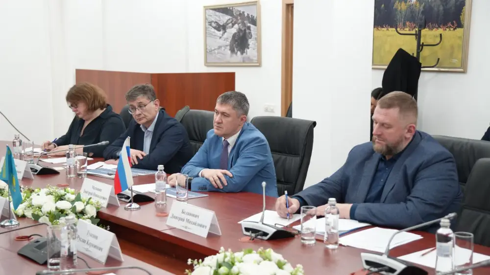 Министр экологии и природных ресурсов РК провёл встречу с губернатором Пермского края РФ (3)