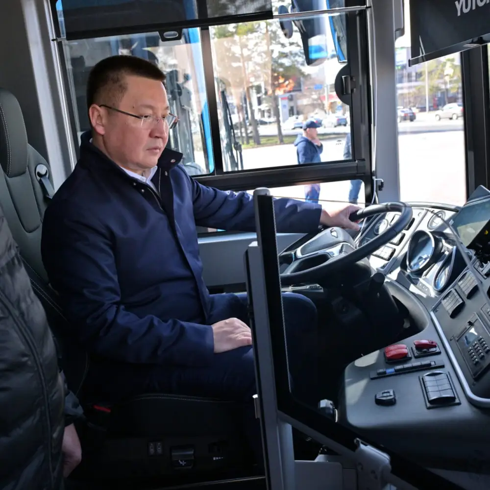 Новые автобусы и трамваи: в Павлодаре масштабно обновили общественный транспорт (6)