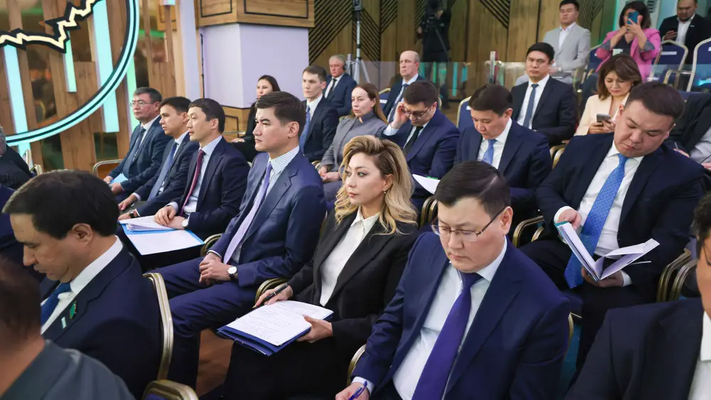 Число занятых в бизнесе в Казахстане выросло до 4,4 млн человек (4)