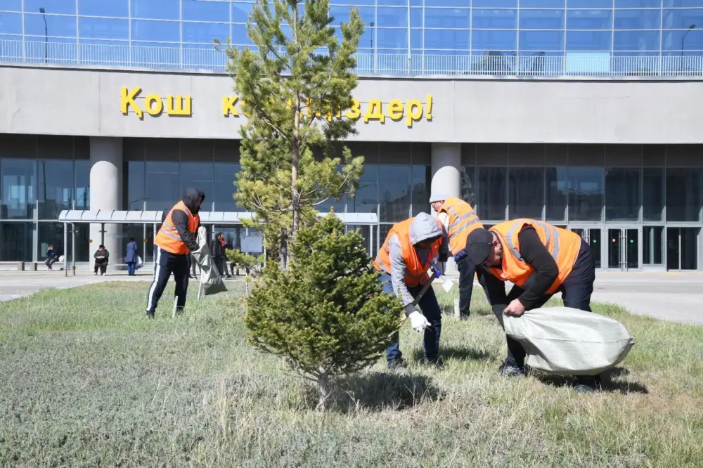 Экологическая инициатива Таза Казахстан акция по очистке города в Астане Астане