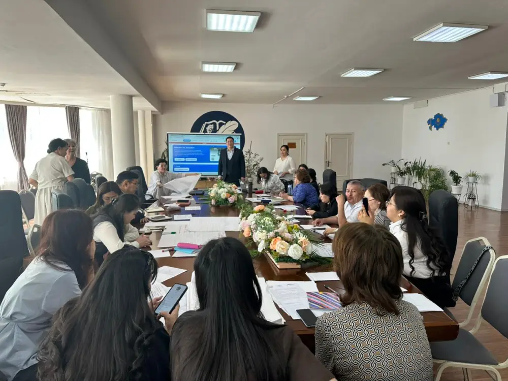 Астанинский учитель создал систему оценки знаний Астане