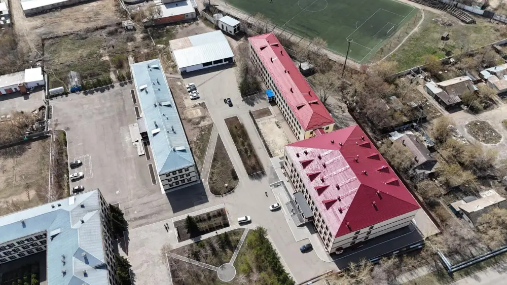 Аким области поручил решить вопрос аварийной столовой (8)