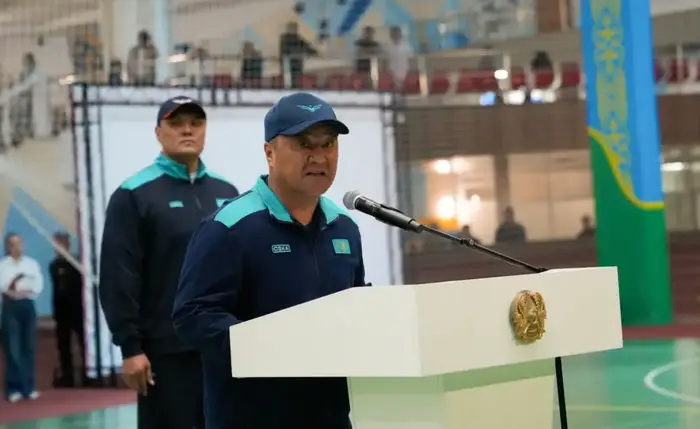 Без скидок и поблажек: руководящий состав Минобороны подтвердил физическую готовность (2)