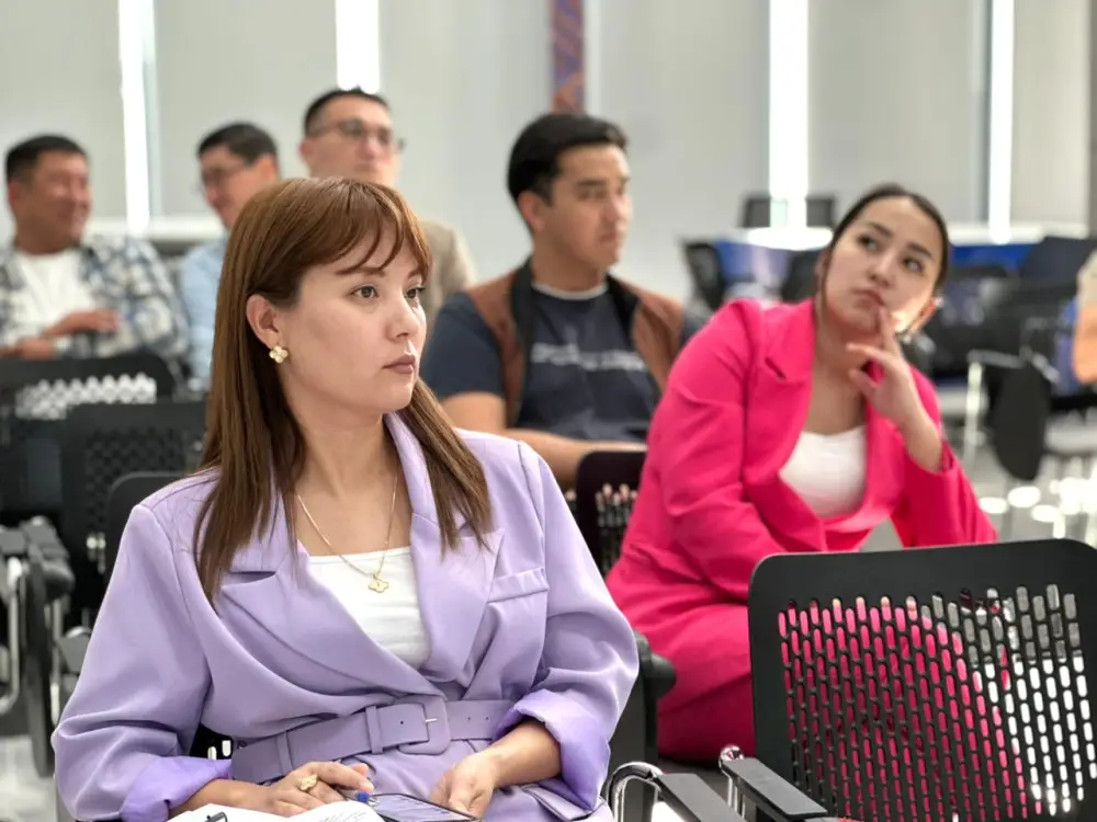 В ТУРКЕСТАНСКОЙ ОБЛАСТИ ДЕЙСТВУЮТ 5 ПРЕДПРИЯТИЙ ПО ПЕРЕРАБОТКЕ МУСОРА (3)