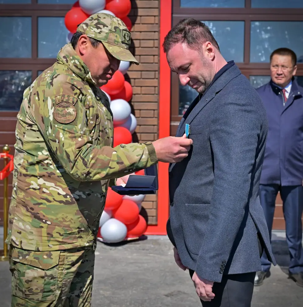 В поселке Солнечный города Экибастуза открыт новый пожарный пост №22 - очередной объект, построенный в рамках системного укрепления гражданской защиты региона за счет средств местного бюджета (8)