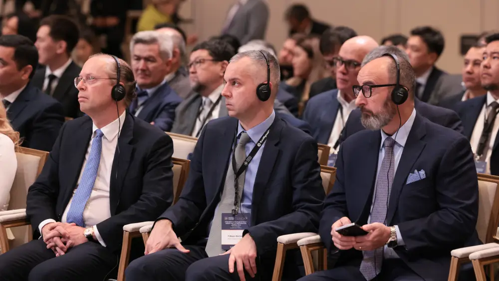 Олжас Бектенов: Казахстан усиливает геологоразведку и создает новую инфраструктуру для развития отрасли (4)