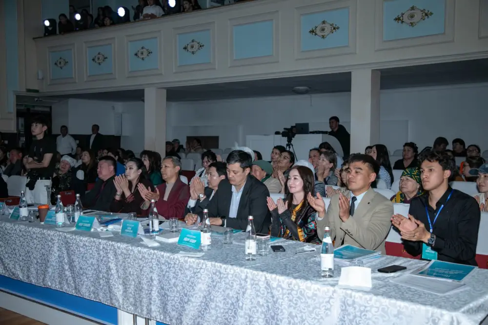 Отборочный этап конкурса художественной самодеятельности: оценка талантов среди районов области Астане