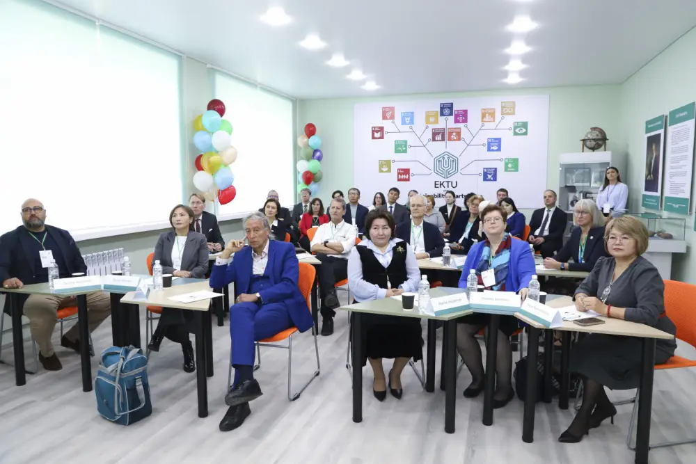 ВКТУ получил 5 звёзд в рейтинге QS Stars за качество обучения и трудоустройства Астане