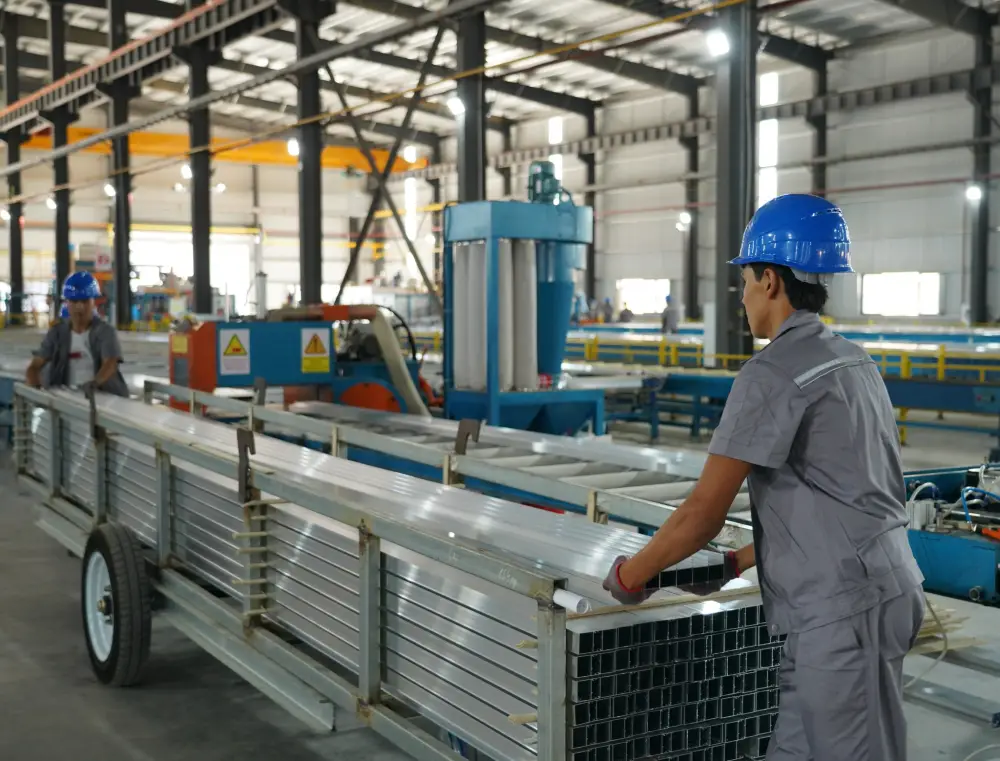 В ТУРКЕСТАНСКОЙ ОБЛАСТИ УВЕЛИЧИЛСЯ ОБЪЕМ СОБСТВЕННЫХ ДОХОДОВ, УЛУЧШИЛИСЬ ЭКОНОМИЧЕСКИЕ ПОКАЗАТЕЛИ (6)