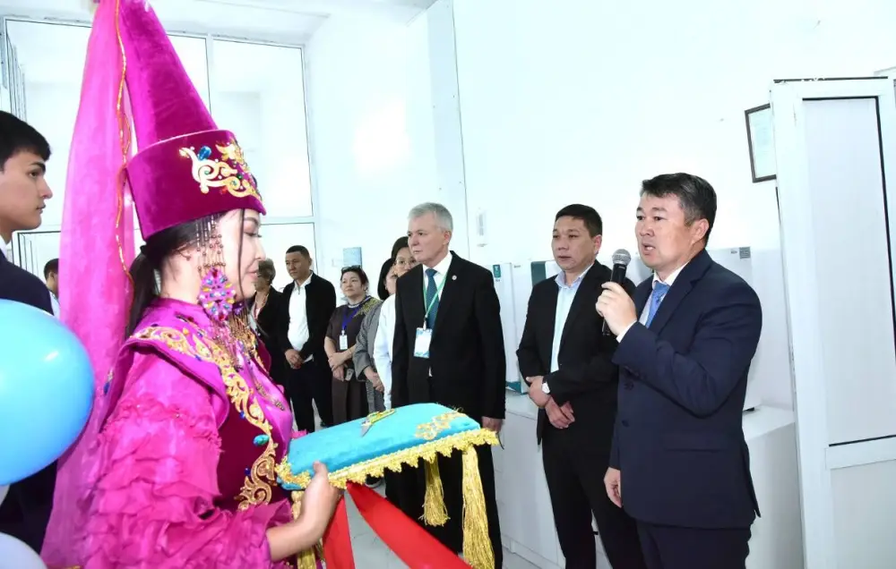 Новая лаборатория в университете Дулати: шаг к улучшению качества продукции в легкой промышленности Астане