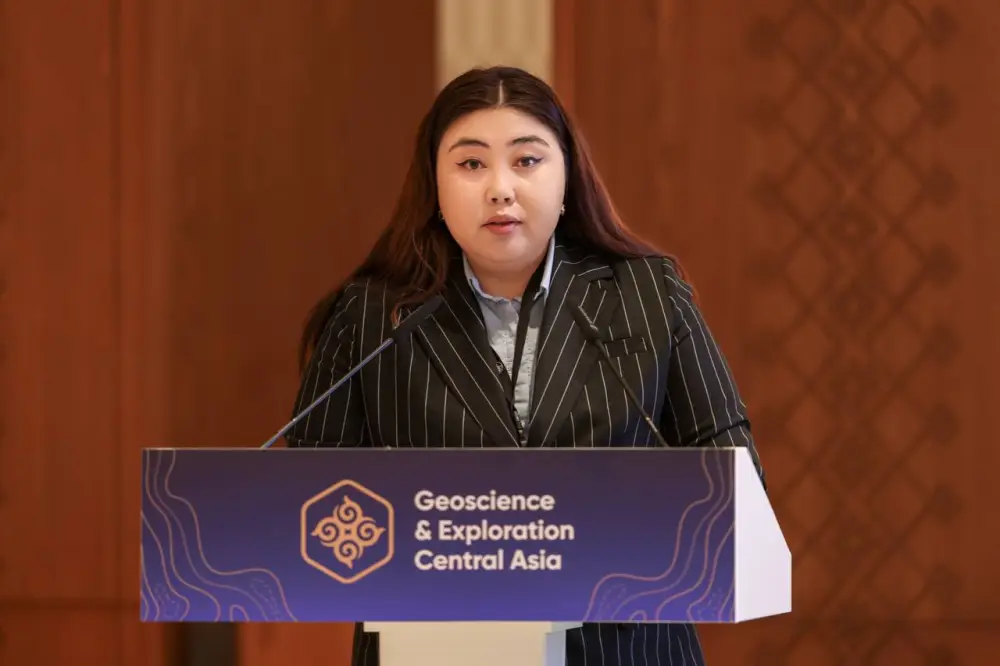 Ключи к недрам: Казахстан оцифровывает геологические архивы для будущего с ИИ Астане