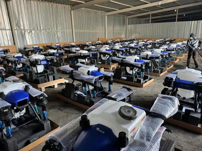 Использование агродронов для защиты сельского хозяйства от саранчовых: новый подход к фитосанитарным рискам Астане