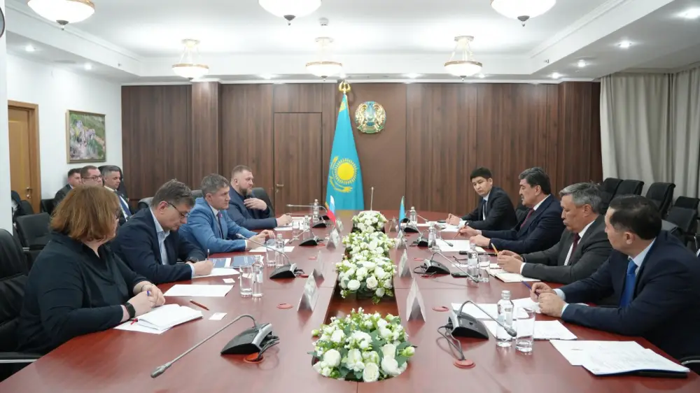 Экологический мост: Казахстан и Пермский край объединяют усилия для сохранения природы Астане