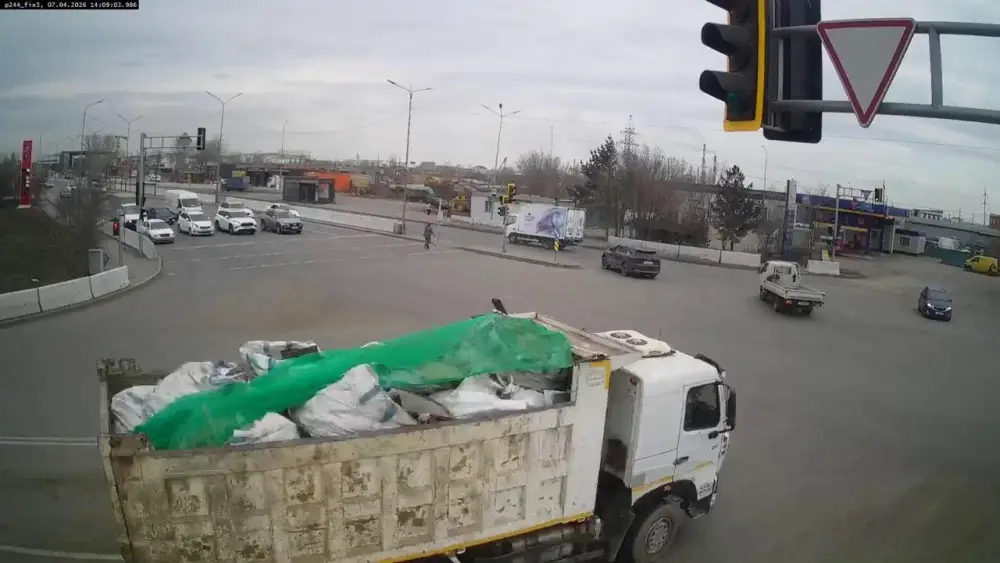 В Астане усиливают контроль за чистотой с использованием дронов и активным привлечением нарушителей к ответственности Астане