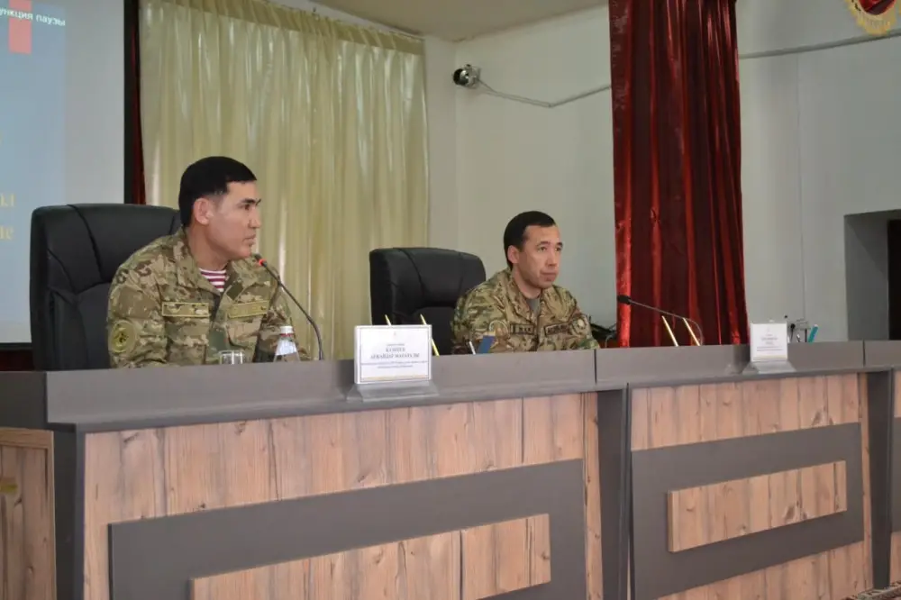 Заместитель Главнокомандующего Нацгвардией посетил РгК «Батыс» (6)