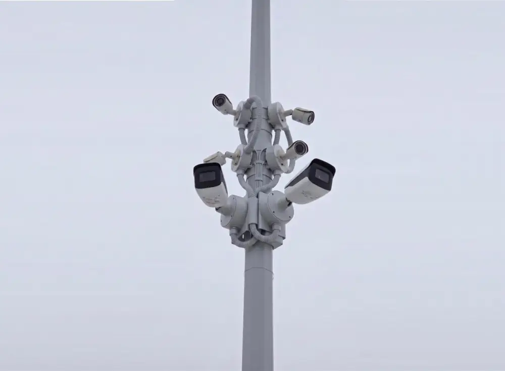 Камеры выявляют непристегнутые ремни и телефоны в Астане (4)