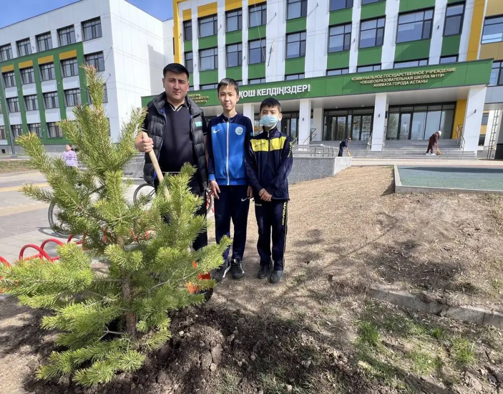 «Таза Қазақстан»: в Астане прошло мероприятие «Сад будущего — озеленение школьного двора» (5)