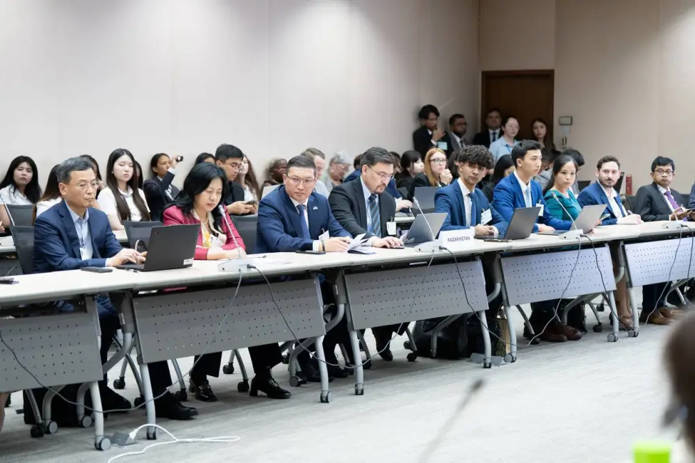 Казахстан представил стратегию «Интеллектуального правительства» на сессии ЭСКАТО ООН (3)