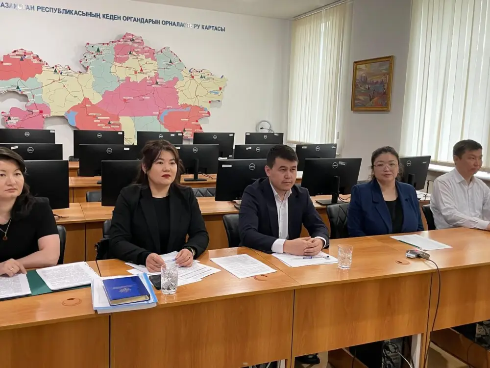 Участие 152 человек в дистанционном семинаре по налоговым изменениям в Казахстане Астане