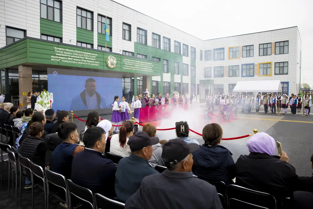 Две новые школы открылись в Алматинской области (9)