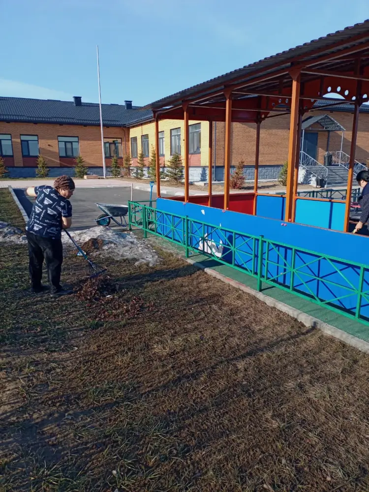 В Павлодарской области прошла экологическая акция «Таза аула» (5)