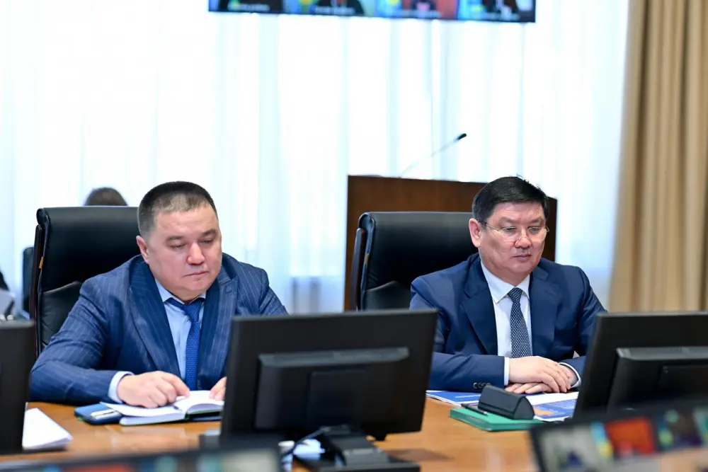 В области Абай рассмотрен ход реализации программы «Таза Қазақстан» (4)