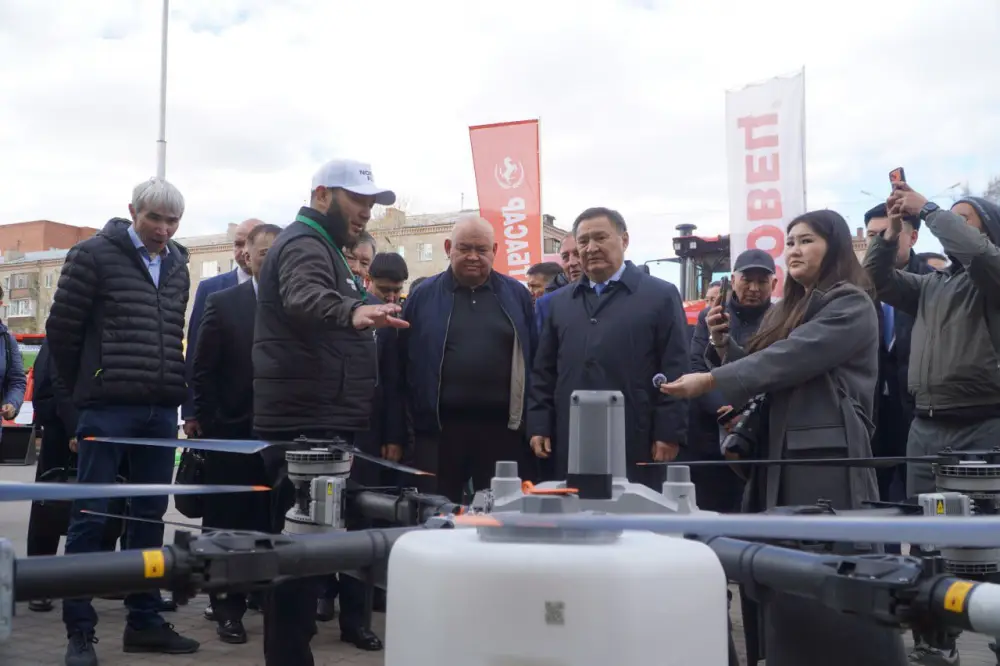 Готовность к посевной обсудили в Акмолинской области (2)