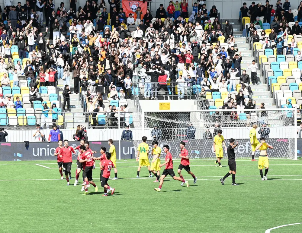 “Қайсар арена” стадионында QJ лига ойындарының мыңыншы матчы өтті (6)