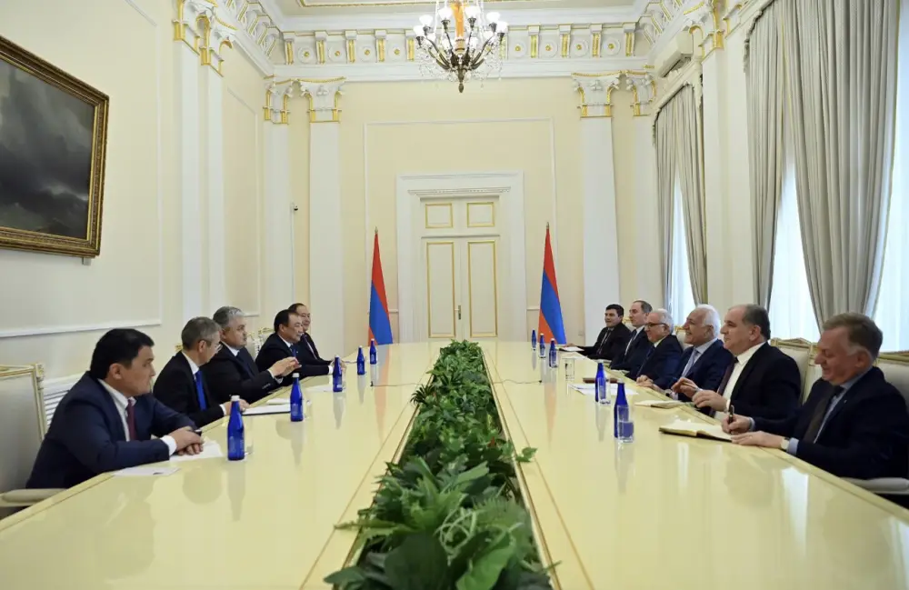 Казахстан и Армения укрепляют политический диалог и взаимовыгодное сотрудничество (3)