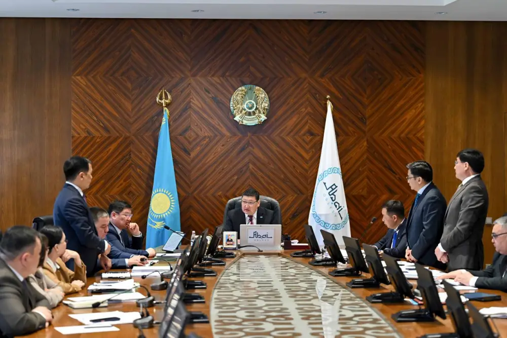 В области Абай рассмотрен ход реализации программы «Таза Қазақстан» (7)