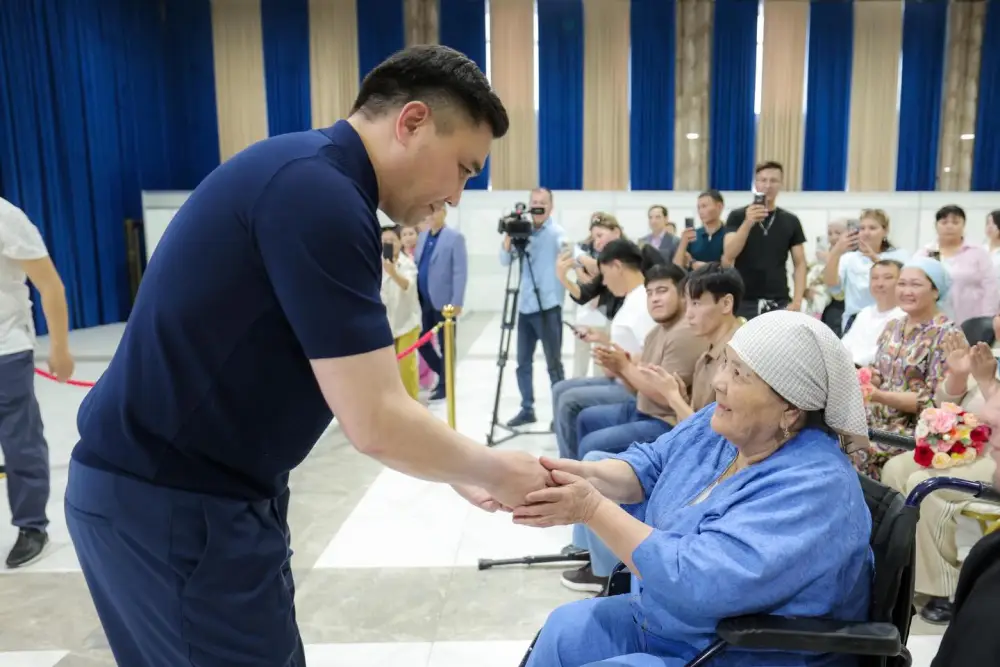 Ключи от счастья: 30 семей в Шымкенте! Астане