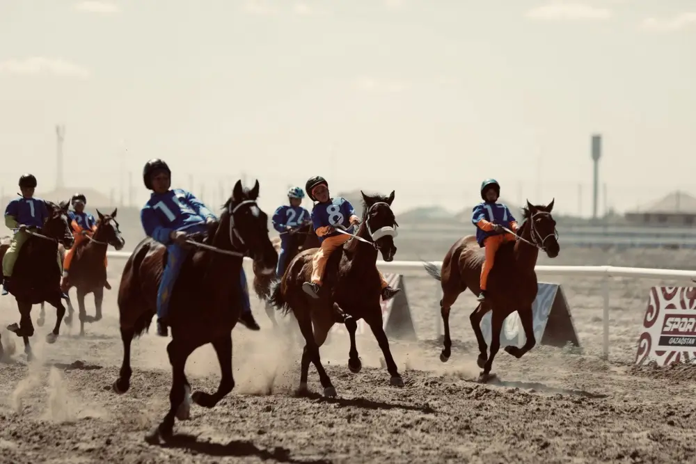 Чемпионат Казахстана по конным скачкам проходит в Кызылординской области (8)
