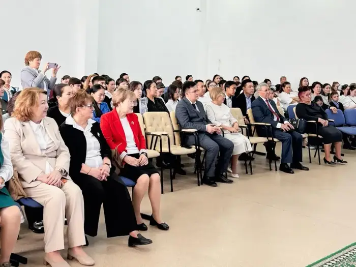 Фестиваль Kitap Fest: школьники столицы представили литературных героев и участвовали в играх Астане